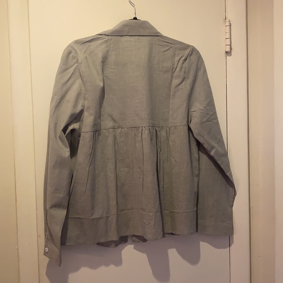 Beige linen looking ladies button down - Picture 2 of 5